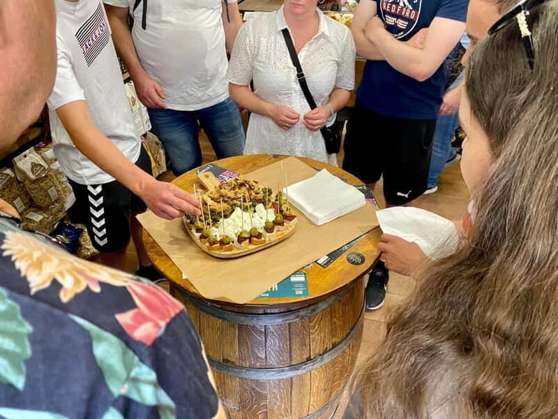 Naples: Street Food and Guided Sightseeing Walking Tour - Good To Know