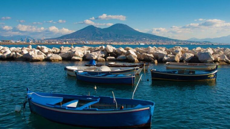 Naples: Sunset Cruise Naples Bay - FAQ