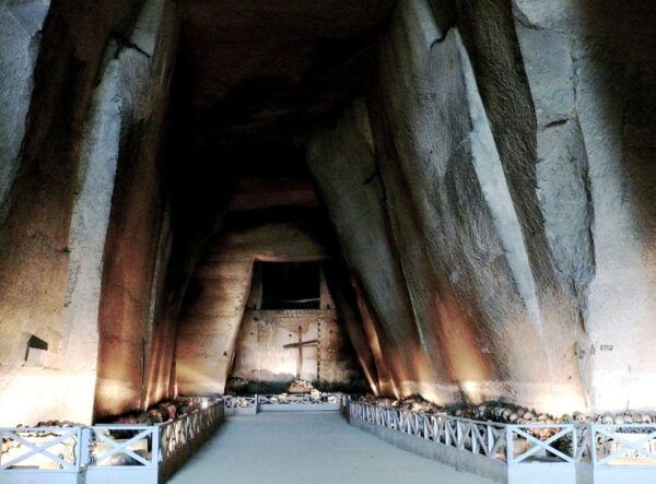 Naples: The Holy Mile 3-Hour Guided Tour - Review Summary and Nostalgia Movie
