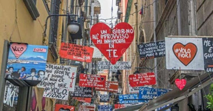 Naples: The Spanish Quarters, Street Art and Local Market - Tour Experience