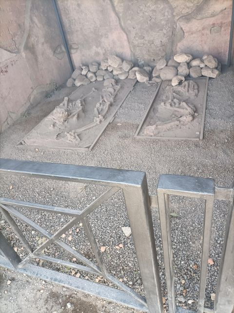 Naples to Amalfi With Pompeii Guided Tour - Good To Know