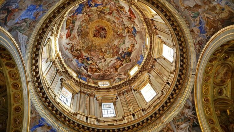 Naples: Tour of Spaccanapoli and Visit to San Gennaro Chapel - The Significance of San Gennaro Chapel