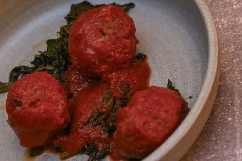 Naples: Traditional Music Show with Dinner Included - FAQ