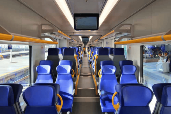Naples: Train+Bus Link From/To Paestum Archaeological Museum - Highlights of Paestum
