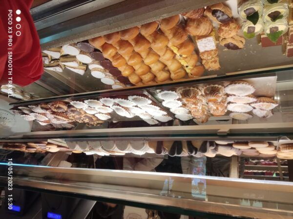 Naples: Transfer to Sorrento Visit Pompeii Along the Way - Accessibility and Amenities