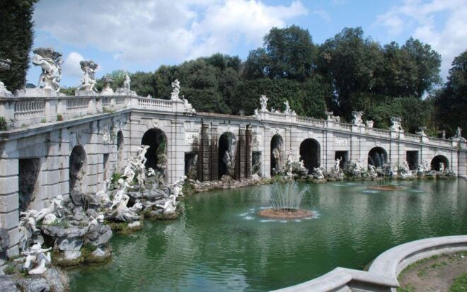 Naples Transfer With a Stop at Caserta Royal Palace and Back - Activity Highlights