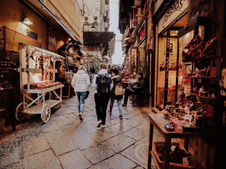 Naples Unveiled: a Journey Through Time, Art and Flavour - Naples: A Historic Overview