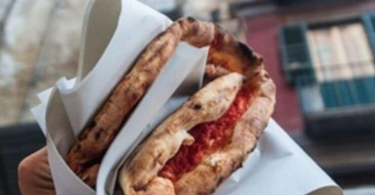 Naples: Walking Tour and Street Food Market - Tour Experience