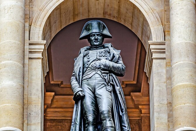 Napoleon Film and Life Locations in Paris Private Guided Tour - Château De Fontainebleau: Napoleons Royal Residence