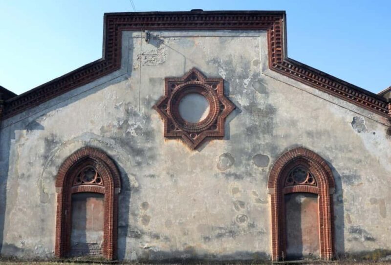 Napoleon's Milan and the incredible story of the Emperor's shoemaker - Comparing with Other Milan Experiences