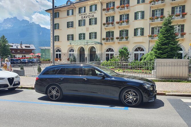 Napoli Airport (NAP) to Positano - Arrival Private Transfer - Booking Details