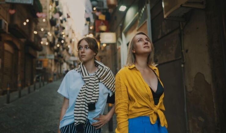 Napoli: Modeling in the Spanish Quarters & Maradona Murals - Experience Highlights