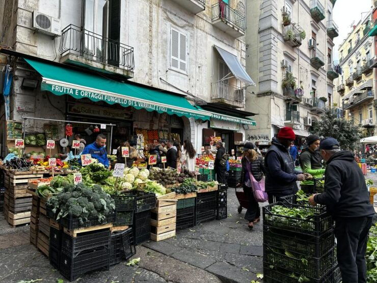 Napoli Street Food Tour in Pignasecca Market Area - Good To Know