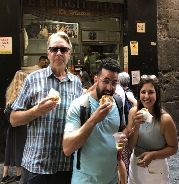 Napoli Street Food Tour in Pignasecca Market Area - Important Reservation and Participant Information