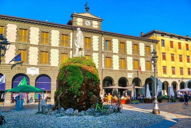 NAPOLY CITY TOUR - Duration and Languages