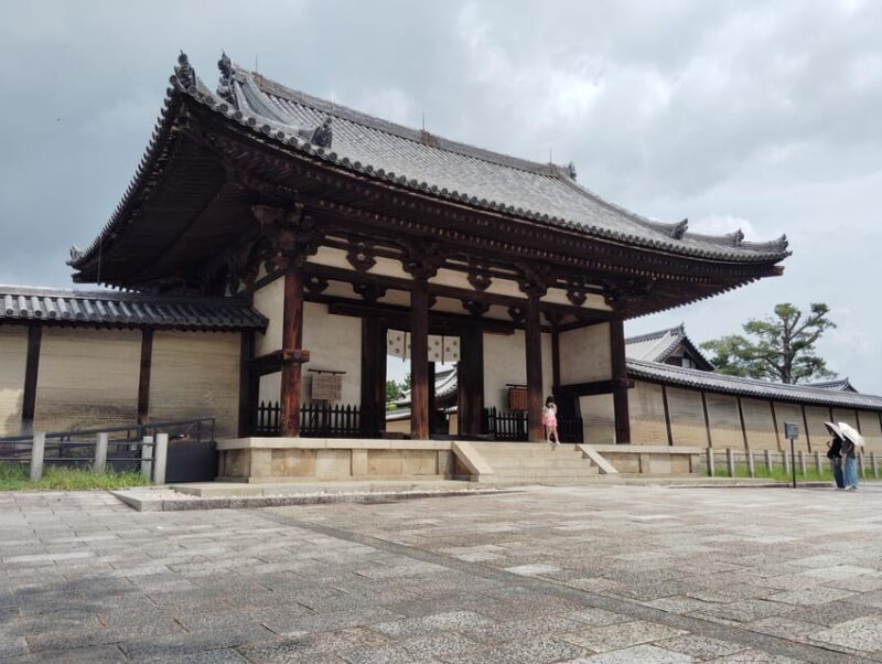Nara: Hry-ji 2 Hours at the Worlds Oldest Wooden Building - Who Will Benefit Most?