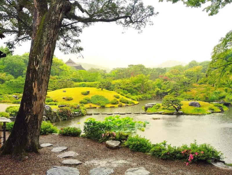 Nara: Isuien Garden Tour with Matcha Tea Experience - Exploring the Nara: Isuien Garden Tour with Matcha Tea Experience