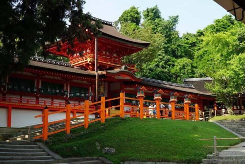Nara: Kasuga Taisha Shrine Candlelight Tour with Drink - FAQ