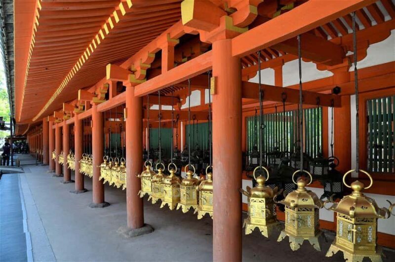 Nara: Kasuga Taisha Shrine Candlelight Tour with Drink - Good To Know