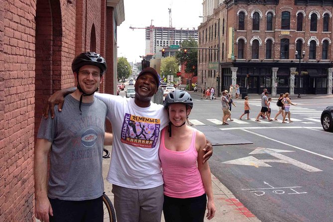 Nashville Bike Tour With Local Guides - Background