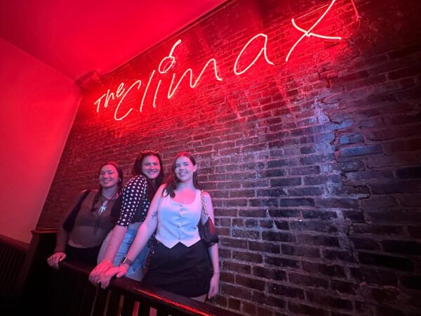 Nashville: Booze, Murder, and Mayhem Country Music Pub Crawl - Tales of Murder and Mayhem