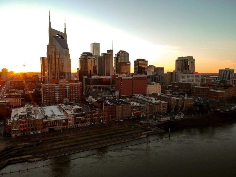 Nashville Family Discovery: A Private Downtown Adventure - A Closer Look at the Nashville Family Discovery Tour