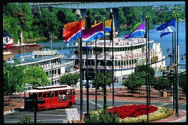 Nashville: General Jackson Showboat Lunch Cruise - Activity Details