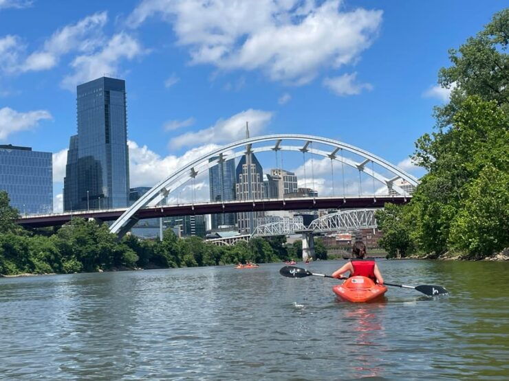 Nashville: Kayak Tour With Skyline Views - Kayaking Experience