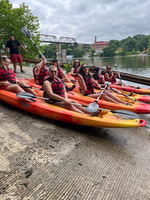 Nashville: Kayak Tour With Skyline Views - Participant Information