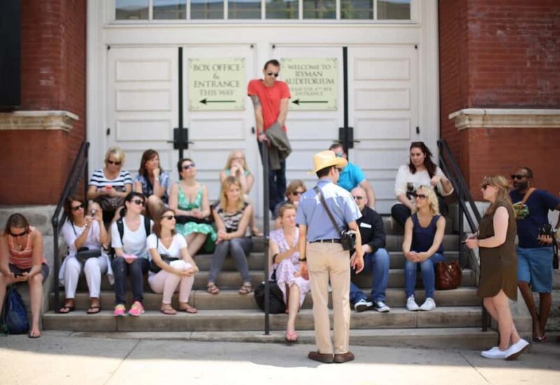 Nashville: Music City Legends Walking Tour - Good To Know