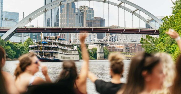 Nashville: Pontoon Party Cruise With a Captain - Pricing and Duration