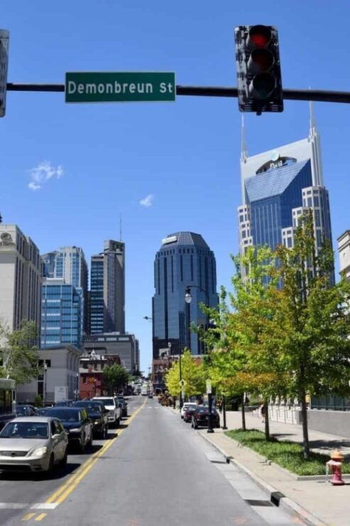 Nashville Rhythms: A Stroll Through Music and History - Music City Landmarks Tour