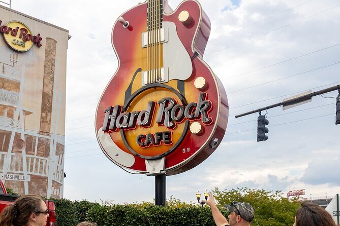 Nashville Unveiled History Highlights and Hacks Walking Tour - Good To Know