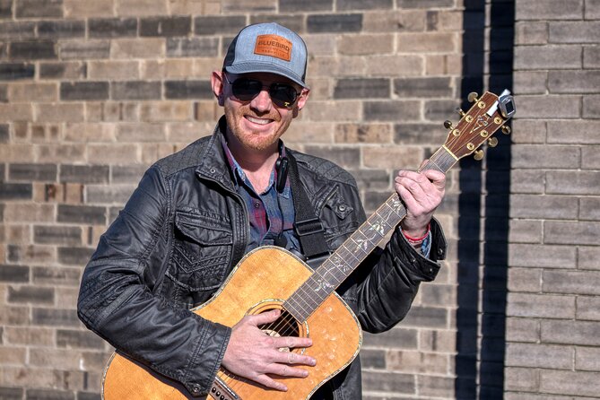 Nashville VIP Style Private Tour With Local Singer/ Songwriter - Positive Feedback on Steves Knowledge and Entertainment