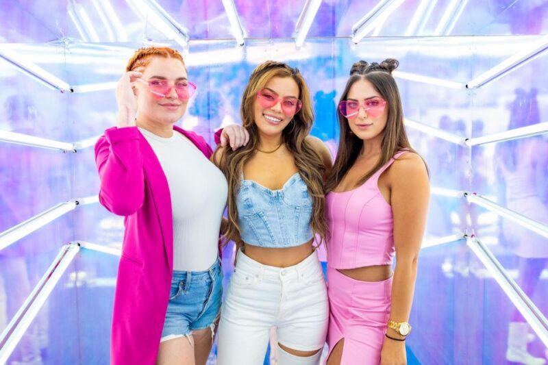 Nashville: Walking Tour and Photoshoot in The Gulch - Good To Know