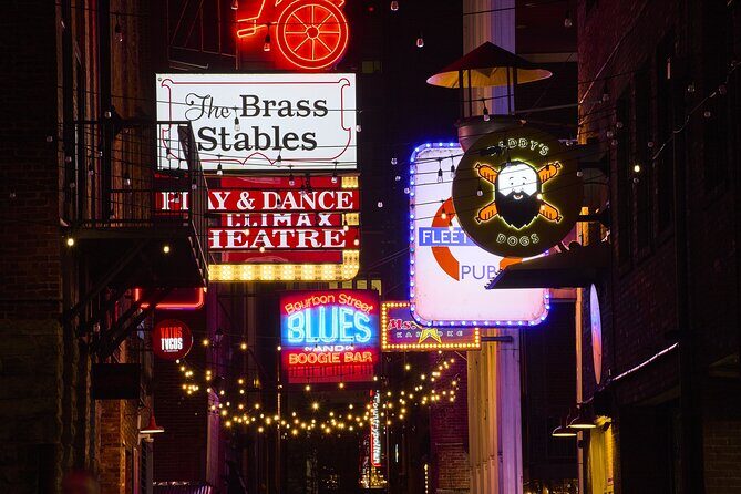 Nashvilles Famous Ghosts Self Guided Audio Walking Tour - Good To Know