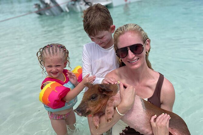 Nassau: 3 islands Pigs,Turtles,Snorkel & Beach Club with lunch - FAQ