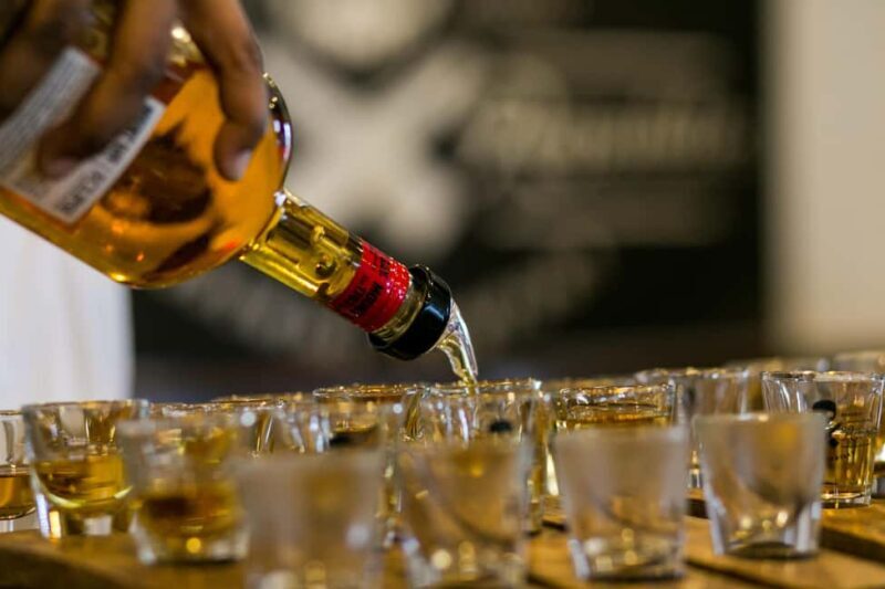 Nassau: 45-minute Private Rum Tasting & Mixology - The Authentic Value of the Experience