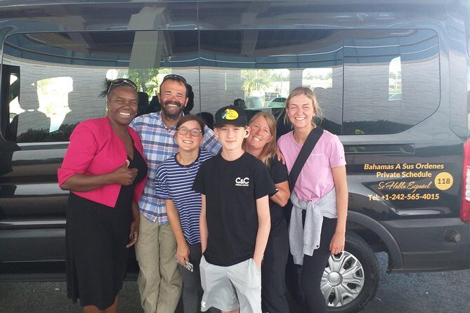 Nassau Airport to Palm Cay - group transportation in comfort - Nassau Airport to Palm Cay – Group Transportation in Comfort