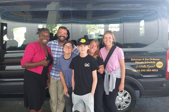 Nassau Airport to Palm Cay - group transportation in comfort - The Sum Up