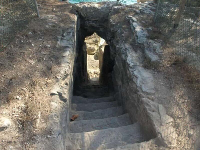 Nassau: ATV Guided Tour - Sampling Rum and Bahamian Cuisine