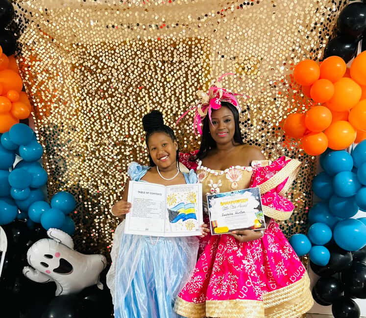 Nassau: Bahamian Straw Doll Photo Op - Why the Queens Staircase Matters