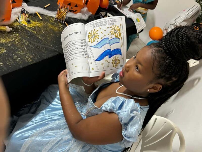 Nassau: Coloring Experience and Slave Village History Tour - Why This Tour Works Well