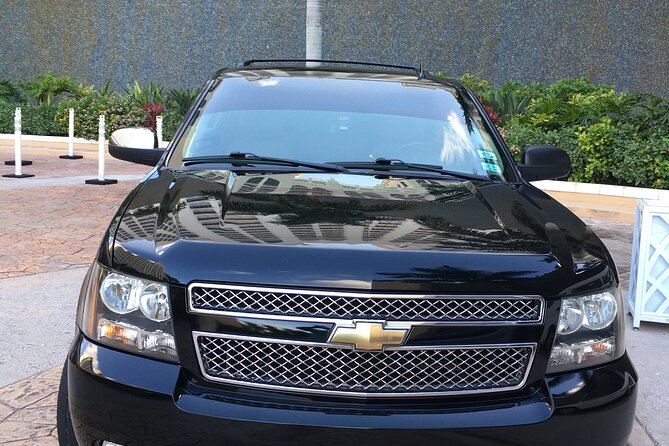 Nassau Private One-Way Airport Transfer With Grocery Stop  - New Providence Island - Overview of Transfer Service