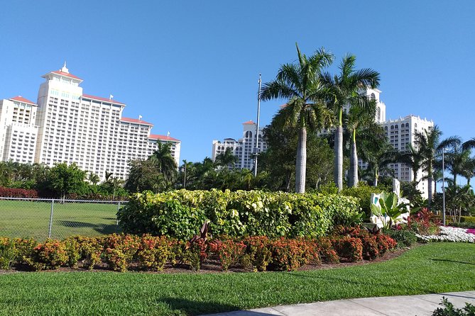 Nassau Private Round-Trip Cable Beach Hotel Shuttle  - New Providence Island - Shuttle Service Features