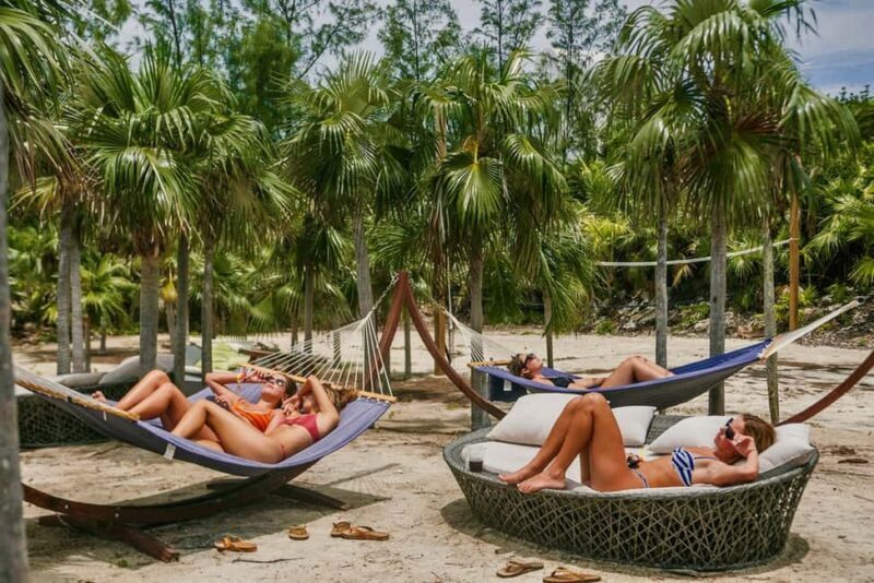 Nassau: Rose Island Swimming Pigs and Beach Day Group Tour - Final Thoughts