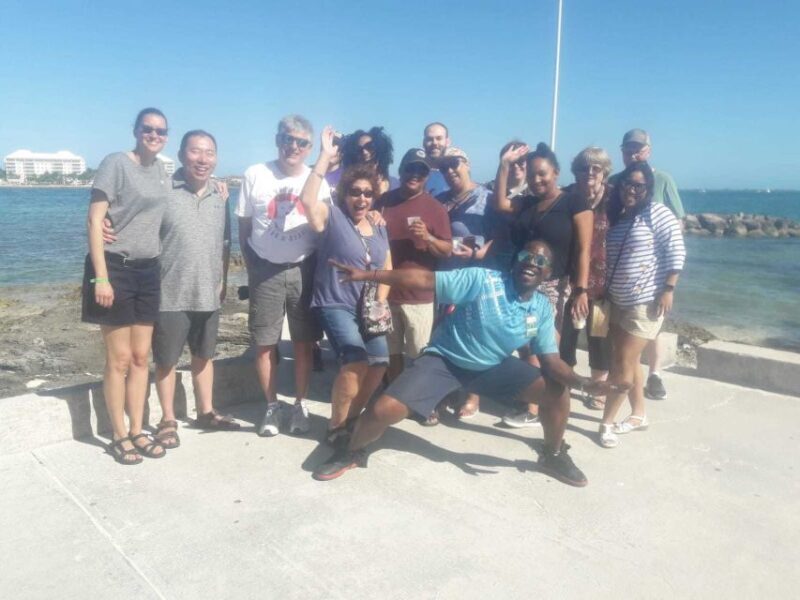 Nassau: Sip, Sample & See, Food & History Bus Tour - Transportation and Group Size