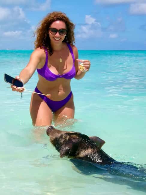 Nassau: Swimming Pigs and Private Beach Club Trip with Lunch - Good To Know