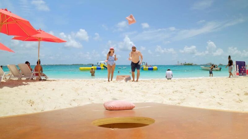 Nassau: Swimming Pigs, Snorkeling, Lunch, & Beach Boat Tour - An Overview of the Nassau: Swimming Pigs, Snorkeling, Lunch & Beach Tour