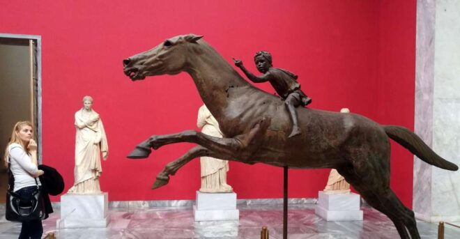 National Archaeological Museum & Museum of Cycladic Art - Explore the Goulandris Museum of Cycladic Art